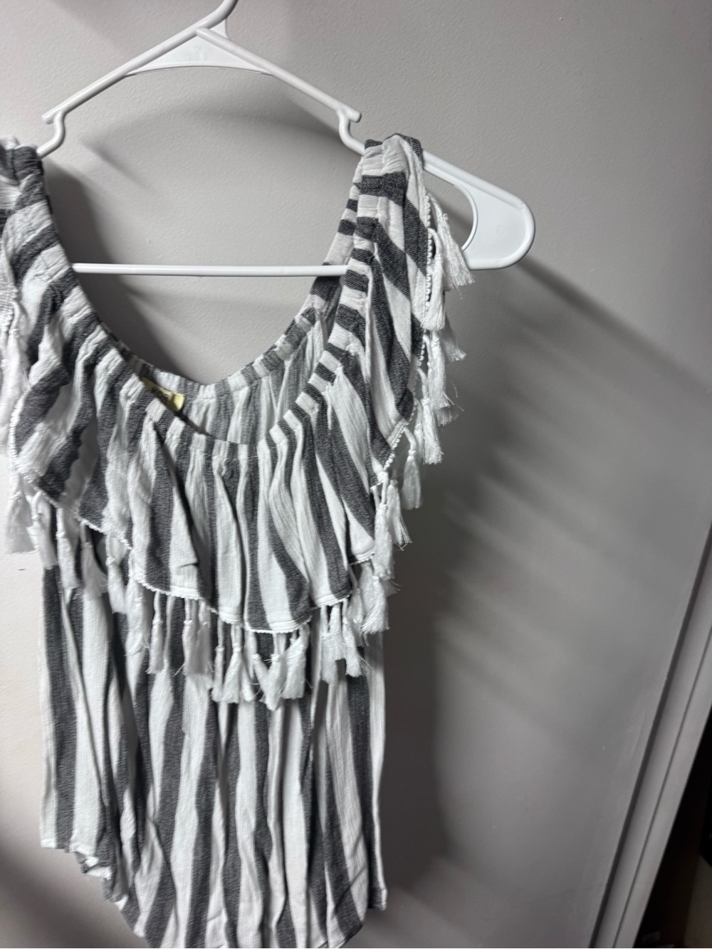 Kori Striped Ruffle Tank Top - White & Gray